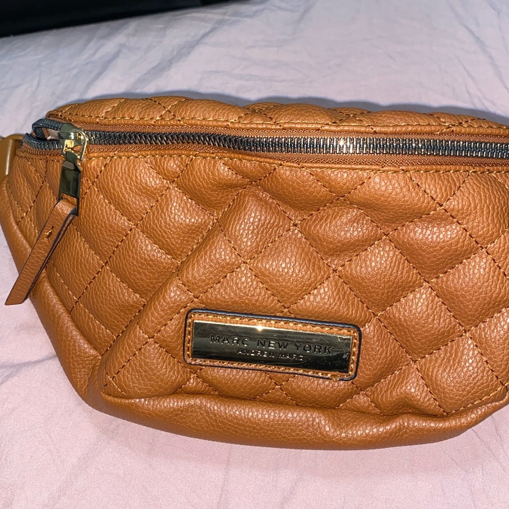 Andrew Marc Fanny Pack